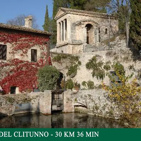 Sant'angelo Farm Pensión Gualdo Cattaneo