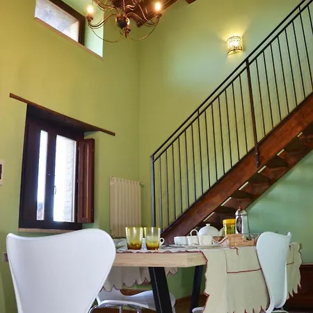 Sant'angelo Farm Pensión 3*