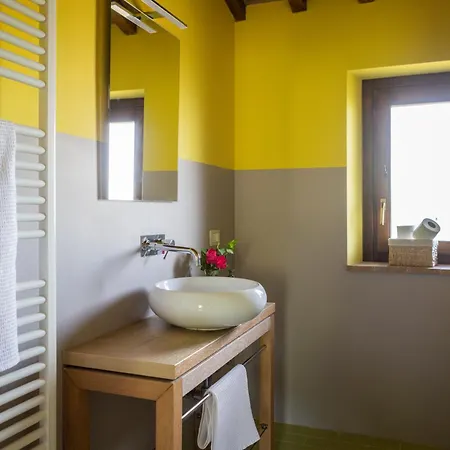 Sant'angelo Farm Casa de hóspedes 4*